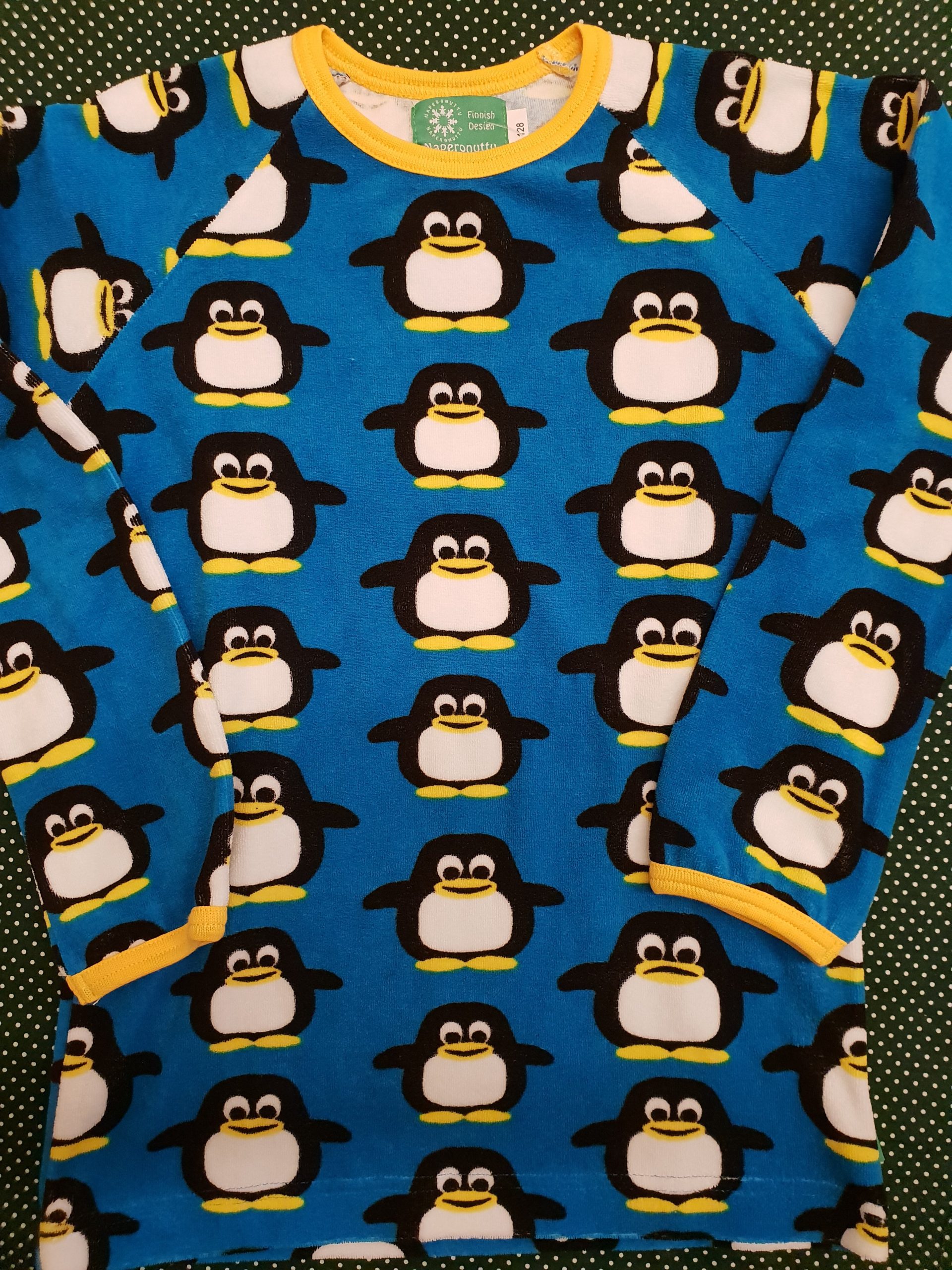 buy-naperonuttu-penquin-top-longsleeve-hot-on-sale_0.jpg
