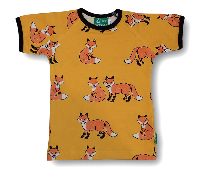 were-making-it-easy-to-buy-and-sell-naperonuttu-fox-tshirt-shortsleeve-online-sale_0.jpg